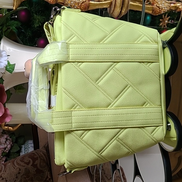 Lug Matte Luxe Med Crossbody w/Tote Handles-Dory ( margaritalcepop is the color) - Picture 2 of 5